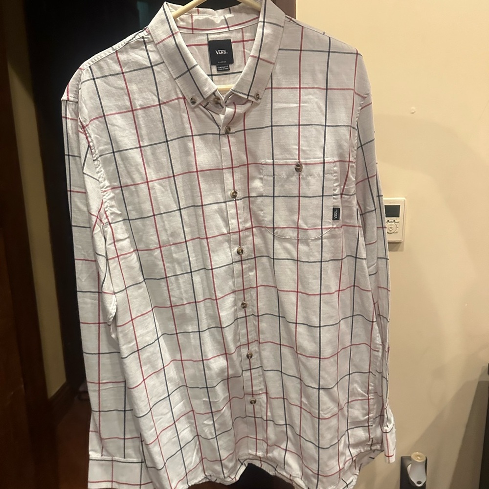 Brand new VANS button down XL
